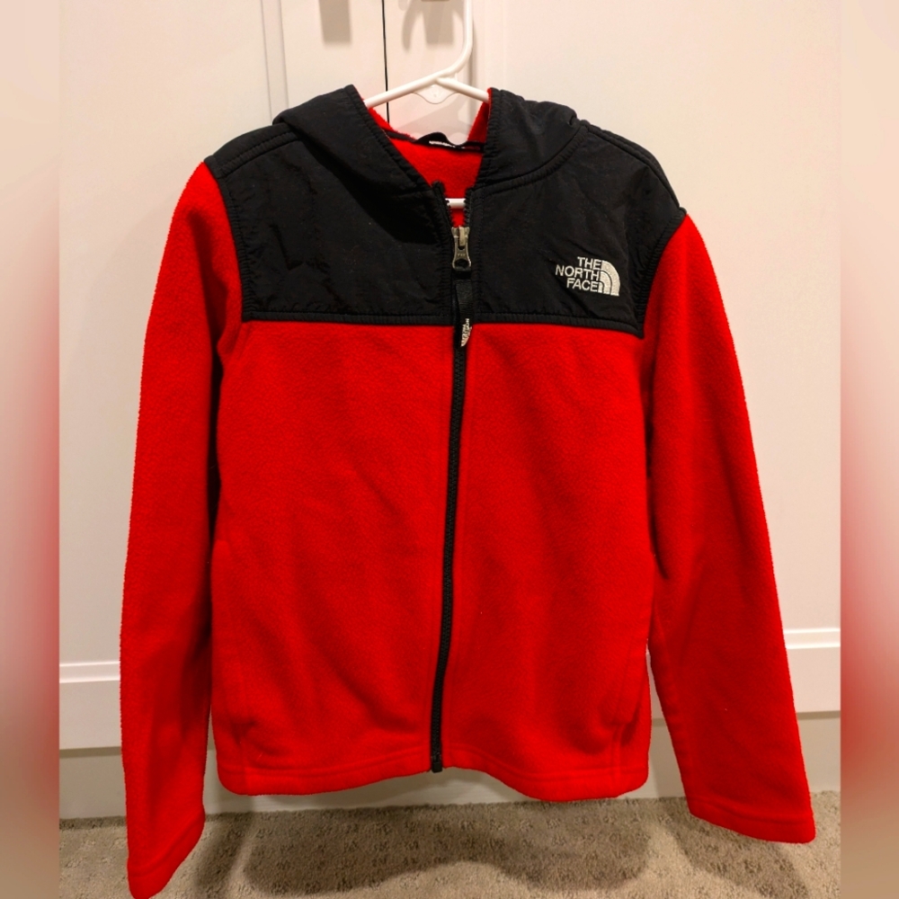 Boy's Northface red fleece Denali fleece